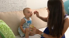 Nebezpečné dojčenské výživy sťahujú zo slovenských obchodov. Vôbec ich nedávajte bábätkám