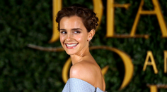 Najodvážnejšie snímky Emmy Watson. Ukázala prsia