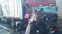 Vážna nehoda na D2 smerom do Bratislavy: Zrazili sa tu dva kamióny