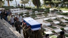 Z Libanonu vypálili na Izrael 240 rakiet. Armáda židovského štátu stratila počas pozemnej ofenzívy 8 vojakov