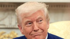 Donald Trump opätovne zaútočil na šéfa Fedu, americké akcie klesli
