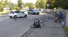 Nešťastná zrážka bicykla a auta na križovatke v Senci. Vyžiadala si život 75-ročného cyklistu