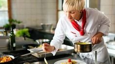 Vieme, v ktorom povolaní ľudia vlani najmenej zarábali