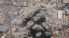 Izrael spustil novú vlnu útokov na Libanon. Hizballáh reagoval odpálením rakiet