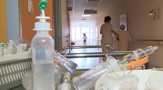 Je ohrozená zdravotná starostlivosť? Štát chce za poistencov zaplatiť o stovky miliónov eur menej