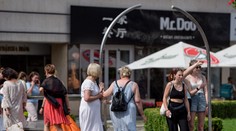 Meteorológovia pritvrdzujú: Vo viacerých okresoch zvýšili výstrahy. Pozrite si kde