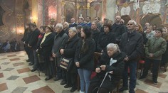 V Nitre spomínali na jednu z najtragickejších nehôd. Prišli záchranári aj príbuzní obetí