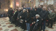 V Nitre spomínali na jednu z najtragickejších nehôd. Prišli záchranári aj príbuzní obetí