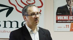 Maňka tvrdí, že Kotleba znížil majetok kraja. Uhrík mu oponuje