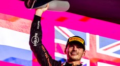 Tréningy dali fanúšikom nádej, no Verstappen ju sfúkol. V kvalifikácii v Bahrajne dominoval