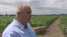 Pán Oto vlastní niekoľko pozemkov, ku ktorým sa však nemôže dostať