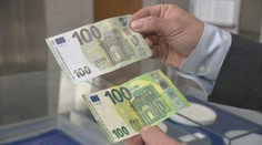 Niektoré odhalíte na prvý pohľad, iné dajú zabrať. Takto vyzerajú falošné bankovky zadržané na Slovensku