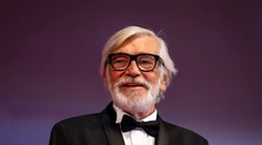 Česko sa rozlúčilo s hereckou legendou Jiřím Bartoškom († 78)