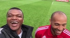 VIDEO: Nákazlivý smiech francúzskej legendy baví internet