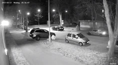 Podpaľači v Žiline zapálili auto, nepočítali s tým, že ich uvidia svedkovia