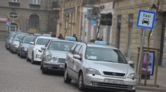 Dve sekundy jazdy za 151 eur. Turistky v Chorvátsku šokovala cena taxíka, služba ich reklamáciu zamietla