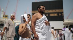 Dva milióny ľudí dnes začali púť do Mekky