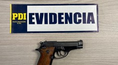 Polícia v Čile počas razie našla pištoľ zosnulého diktátora Augusta Pinocheta