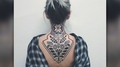 Slovenská výšivka na koži: Tatérka Adra pretvára ľudové tradície do moderného umenia