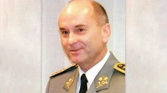 V prípade mŕtveho exšéfa vojenských tajných nastal posun