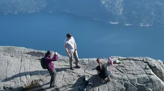 Rodičia riskovali smrť dieťaťa. Dôvodom bola dokonalá fotka