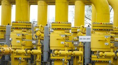 Najväčší hráči na trhu s plynom zrejme pristanú na podmienky Kremľa. Spomína sa aj Slovensko