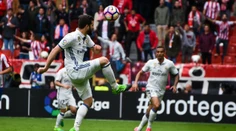 Real aj FC Barcelona zvíťazili 3:2, po Lige majstrov príde El Clasico