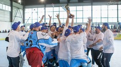 Nitrianski Rytieri sú majstri Slovenska v hokejbalovej extralige