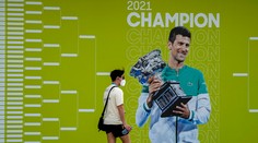 Djokovič vedel, že je pozitívny, napriek tomu robil rozhovor s francúzskym novinárom