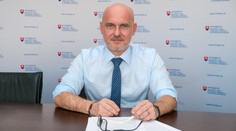 B. Gröhling: Musíme prežiť Matovičovo divadlo a protest učiteľov, potom príde zvýšenie platov (rozhovor)