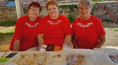 Piekli koláče aj pagáče a predávali ich na trhoch. Seniorky si zo zarobeného splnili veľký sen