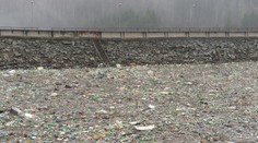 Šokujúca FOTOGALÉRIA: Vodná nádrž Ružín sa zmenila na smetisko