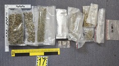 Nové detaily o drogách v STVR: Skrýša v strope nebola jediná