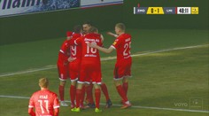 Červená karta aj nepremenená penalta. ViOn doma prehral s Liptovským Mikulášom