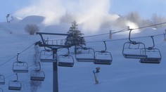 Mieri k nám studený front. Prinesie dážď, ale niekde aj výdatné sneženie