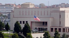 Streľba na americký konzulát v Istanbule. Polícia zadržala podozrivú