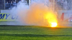 Oslava výhry sa skočila nešťastím. Pri incidente v Belgicku prišiel o prst futbalista