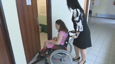 Zľaknú sa a nevedia, čo sa s ich telom deje. Pre dievčatá so zdravotným znevýhodnením je dospievanie náročnejšie