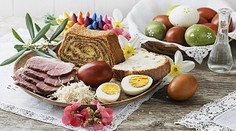 Najväčšie prehrešky na veľkonočnom stole: Expert prezradil málo známy trik ako jesť klobásu či slaninu