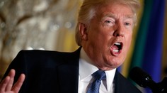 Exšéf Trumpovej kampane zažaloval vyšetrovateľa v prípade zásahu Ruska do volieb