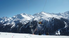 Lyžiarske strediská v Rakúsku dvíhaju ceny. Prehľad najlacnejších a najdrahších skipasov