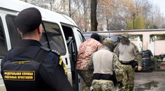 Zadržaných ukrajinských námorníkov prepustia Rusi až na jar