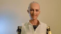 Najznámejší humanoidný robot sveta sa učí po slovensky! Sophia príde v septembri do Košíc. S touto technologickou celebritou sa budete môcť aj osobne porozprávať