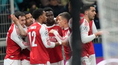 Arsenal prevalcoval Leeds na jeho ihrisku. Zvýšil svoj náskok na čele ligy už na sedem bodov
