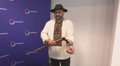 Obvinenie muža s valaškou zrušili v celom rozsahu. Mal sa vyhrážať Ficovi