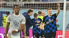 Obrovské sklamanie pre Wolfsburg, po prehre v predĺžení opúšťa Bundesligu. Paderborn sa vracia medzi elitu