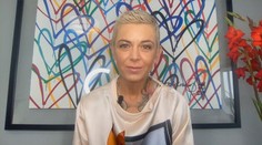 Na Slovensku neznáma, v zahraničí úspešná. Jej výtvory nosí na tele množstvo svetových celebrít