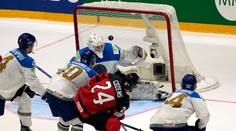 Hokejisti Kanady si hladko poradili s Kazachstanom. Obhajca naďalej bez straty