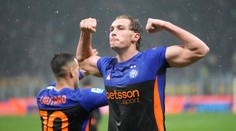 Serie A: Inter prehrával s nováčikom. Prekvapenie zažehnal dominantnou otočkou a je na čele