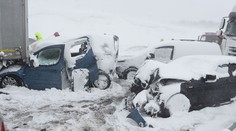 Po hromadnej nehode na D1 zostávajú v nemocniciach piati vážne zranení